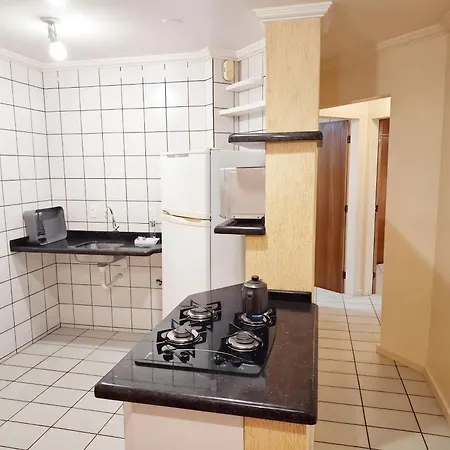 Apartamento De Dois Quartos Para 6 Pessoas Em Canasvieiras A Uma Quadra Da Praia Em Area Nobre Florianopolis Exterior photo