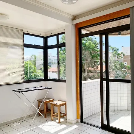 Apartamento De Dois Quartos Para 6 Pessoas Em Canasvieiras A Uma Quadra Da Praia Em Area Nobre Florianopolis Exterior photo