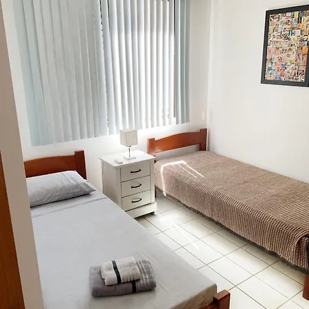 Apartamento De Dois Quartos Para 6 Pessoas Em Canasvieiras A Uma Quadra Da Praia Em Area Nobre Florianopolis Exterior photo