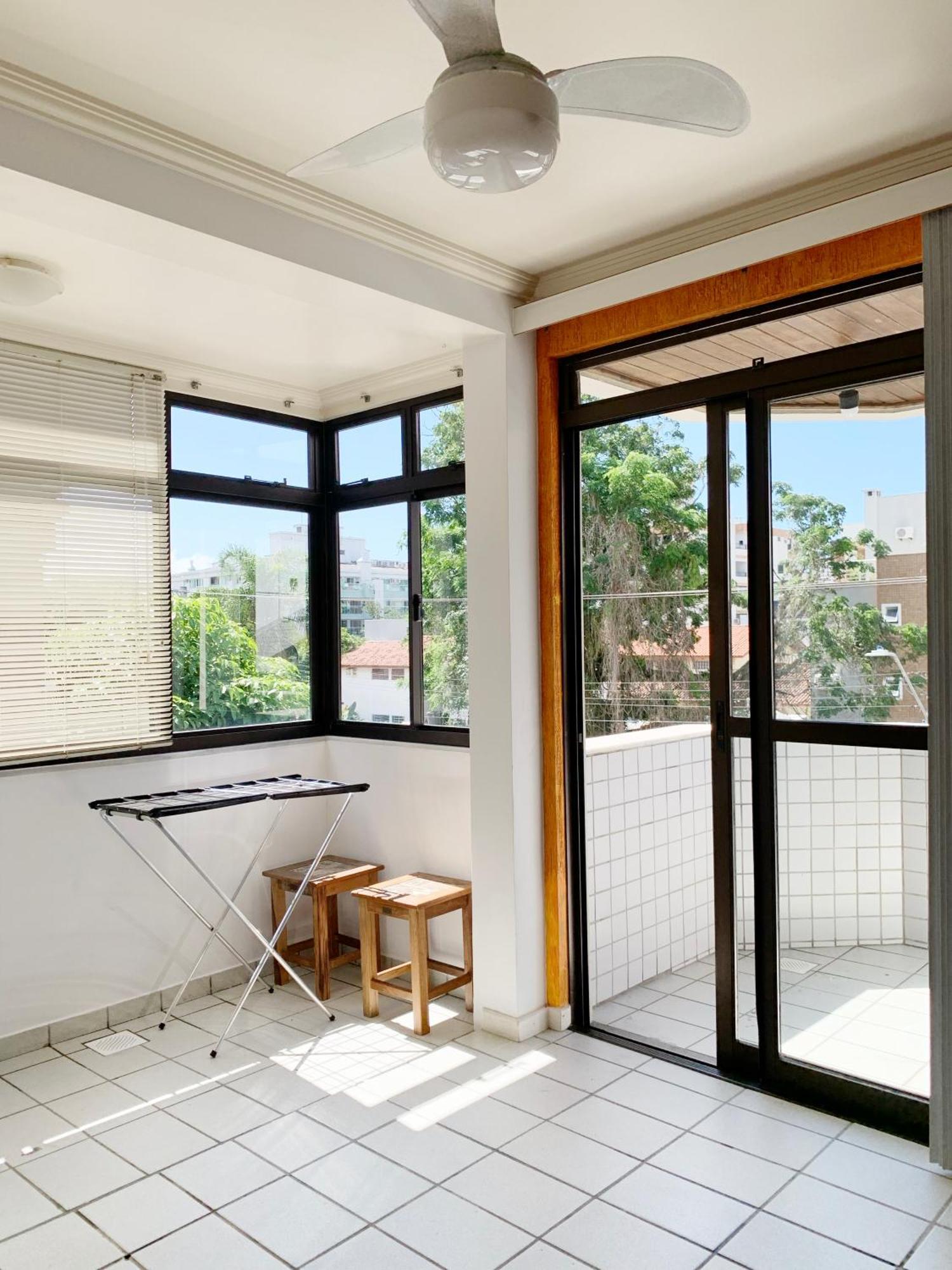 De Dois Quartos 6 Pessoas Em Canasvieiras A Uma Quadra Da Em Area Nobre Apartment *