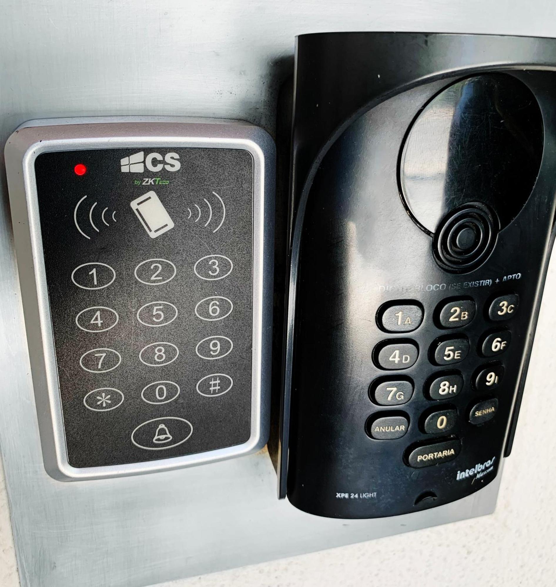 Apartment De Dois Quartos 6 Pessoas Em Canasvieiras A Uma Quadra Da Em Area Nobre *